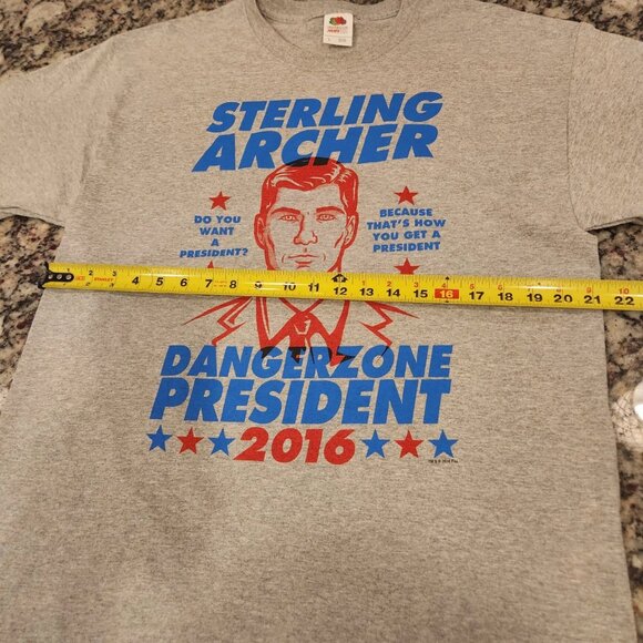 Sterling Archer for President T Shirt Mens L Cartoon FX Pop Culture 2016 NWOT - Picture 3 of 5